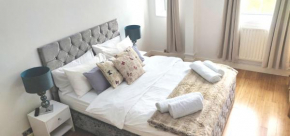BridgeCity Apartment,London